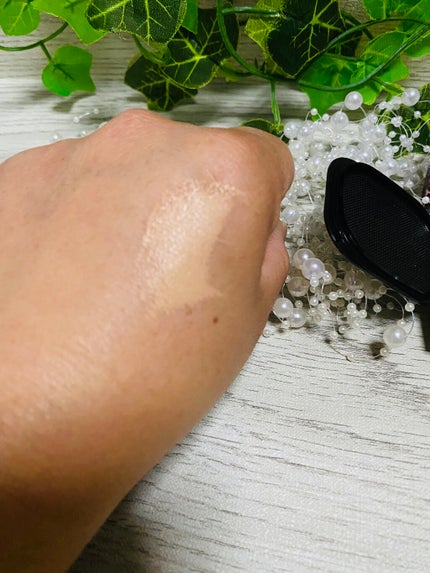 フローレス フィット/COVERMARK/クリーム・エマルジョンファンデーションを使ったクチコミ(3枚目)