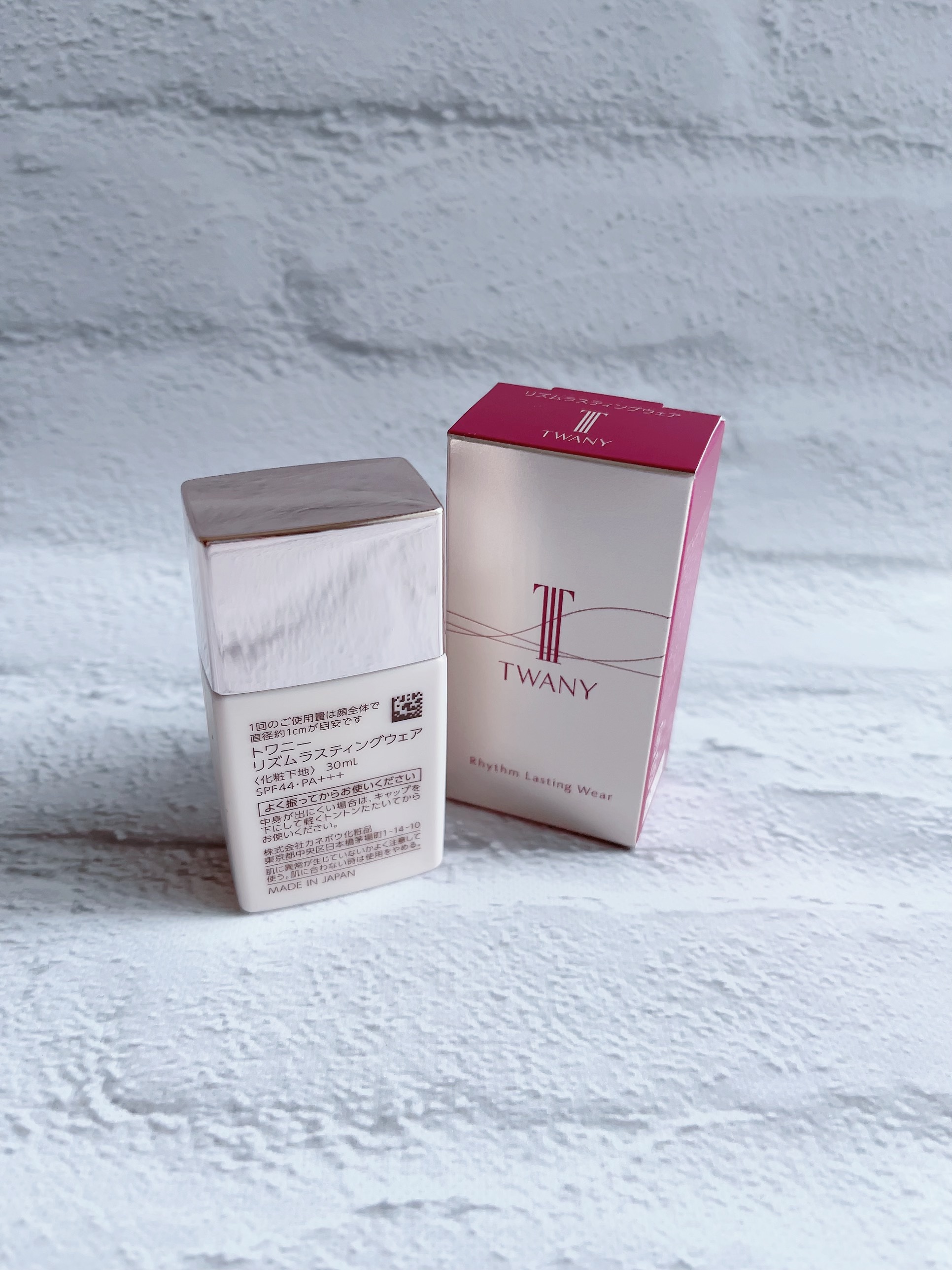 リズムラスティングウェア/TWANY/化粧下地を使ったクチコミ（3枚目）
