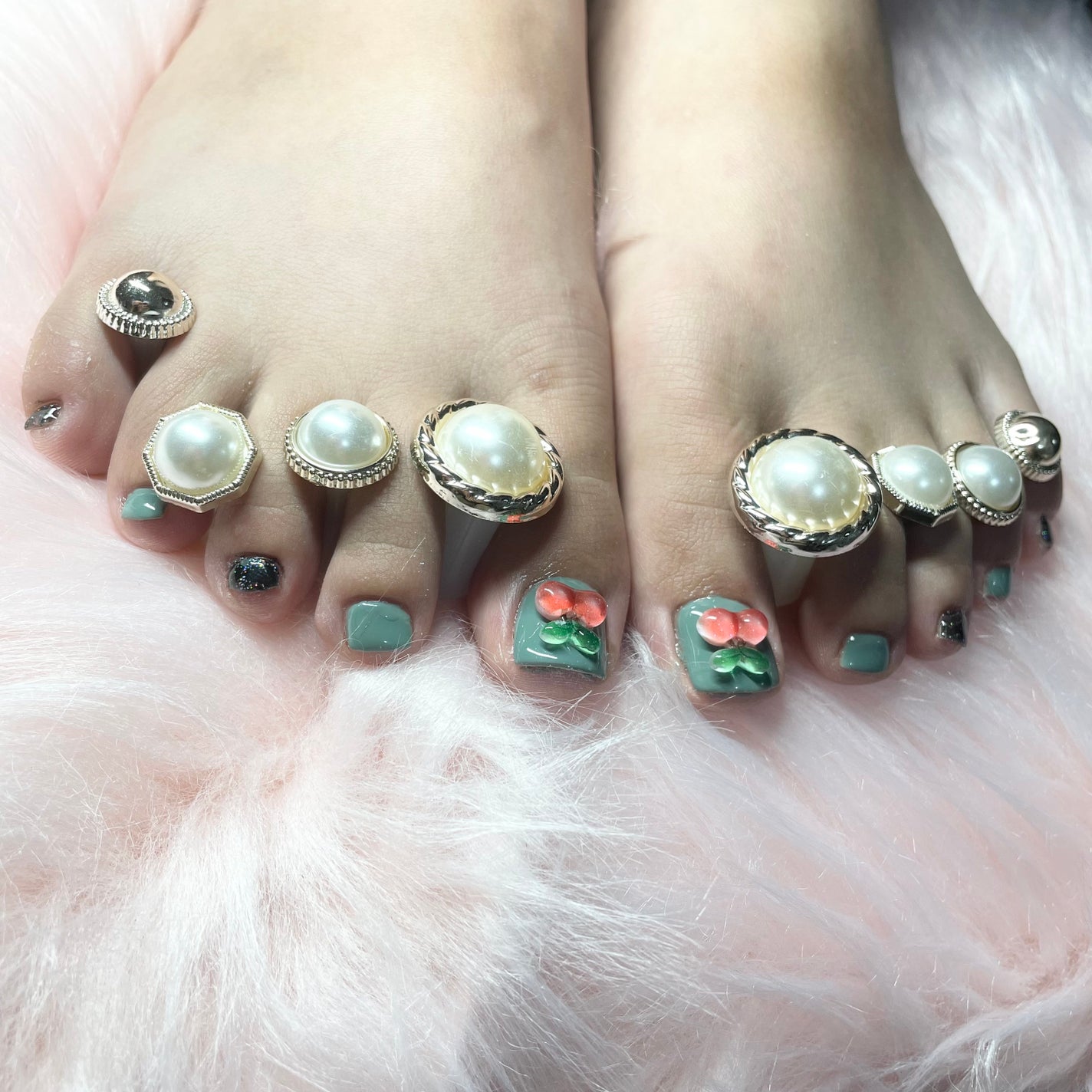 ジェルネイル(ライト対応)/セリア/ジェルネイルを使ったクチコミ(2枚目)