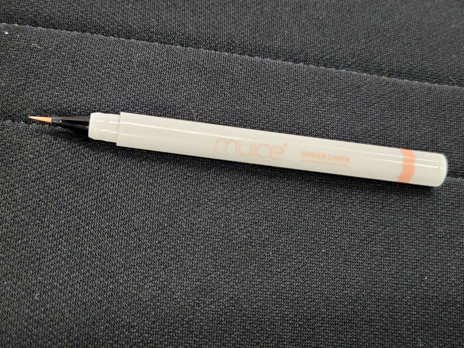 シリライナー/muice/リキッドアイライナーを使ったクチコミ（1枚目）