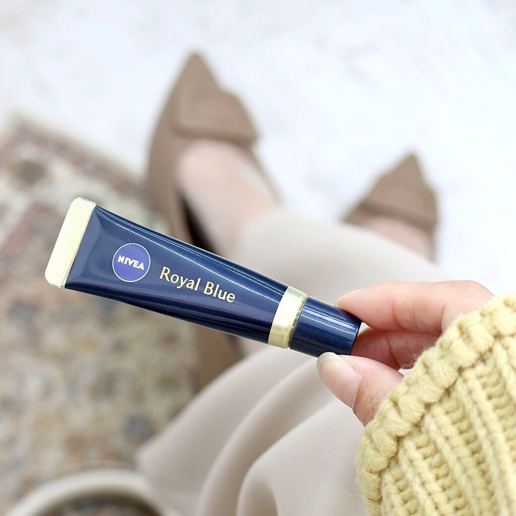 ニベア ロイヤルブルーリップ 濃密美容ケア/ニベア/リップ美容液を使ったクチコミ(4枚目)