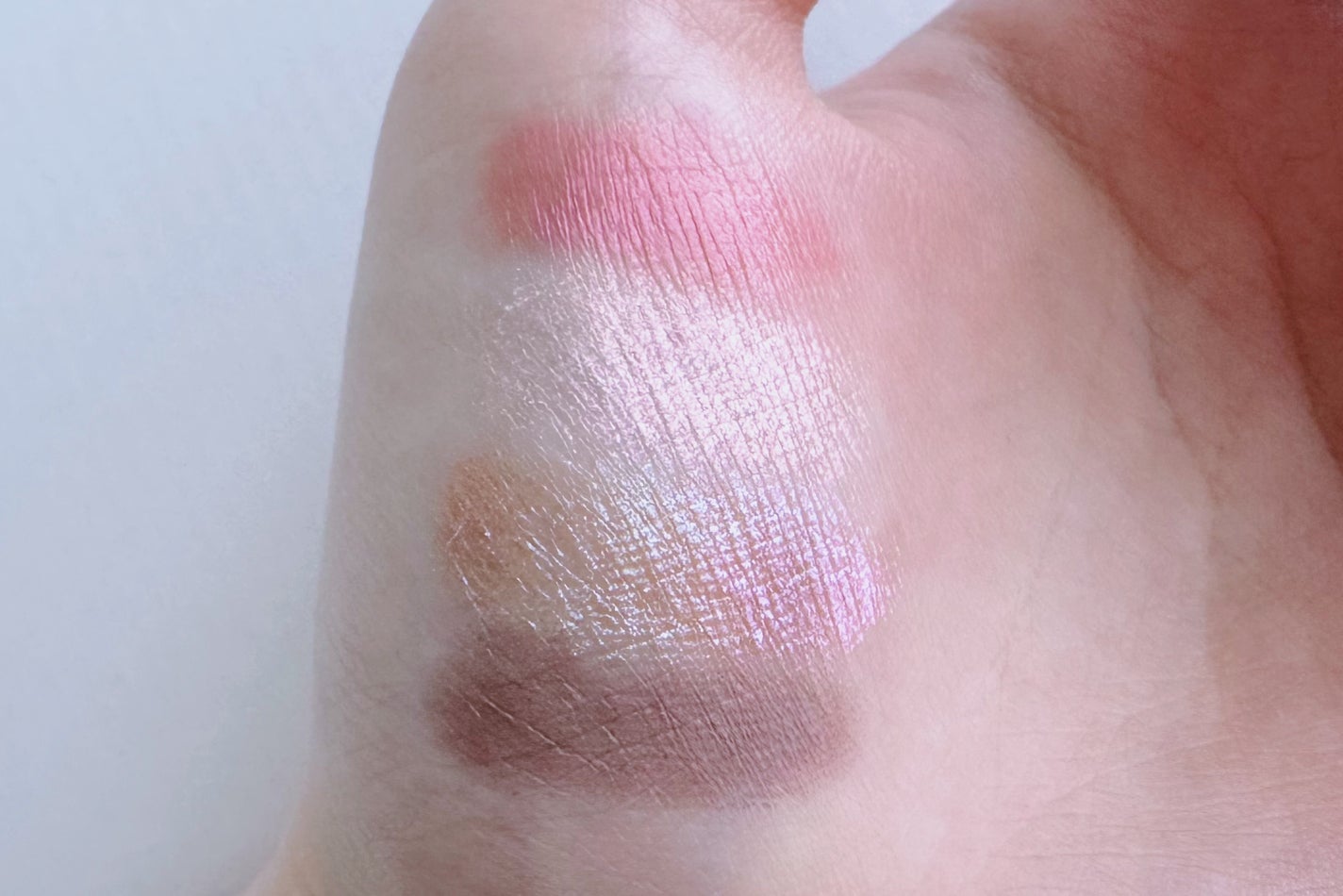 レ キャトル オンブル/CHANEL/アイシャドウパレットを使ったクチコミ(2枚目)