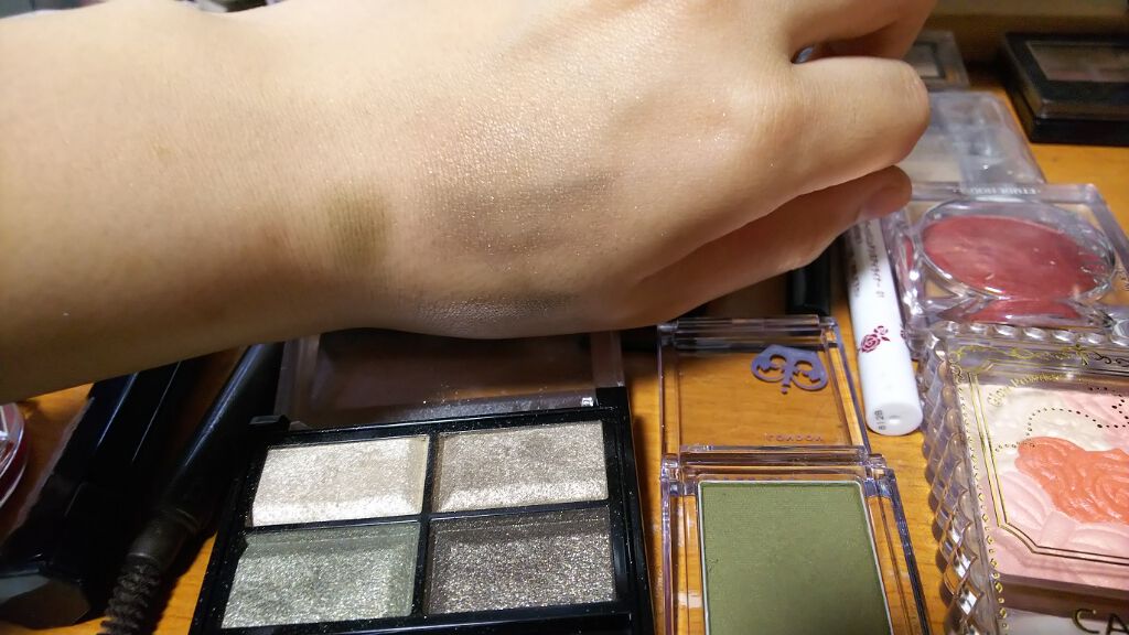 ロイヤルヴィンテージ アイズ/リンメル ロンドン/アイシャドウパレットを使ったクチコミ（2枚目）