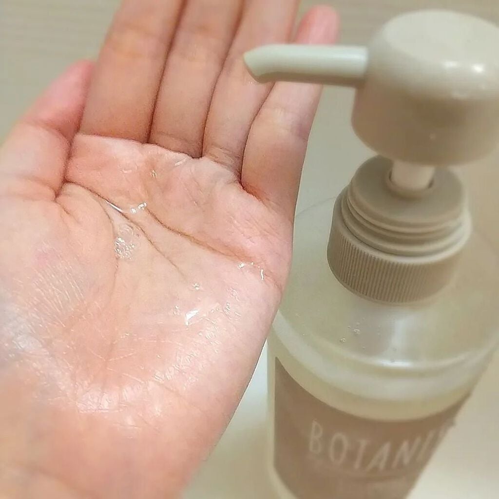 ボタニカルボディーソープ(ディープモイスト)/BOTANIST/ボディソープを使ったクチコミ(2枚目)