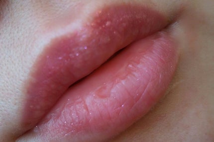 ルージュ ヴォリュプテ シャイン/YVES SAINT LAURENT BEAUTE/口紅を使ったクチコミ(4枚目)