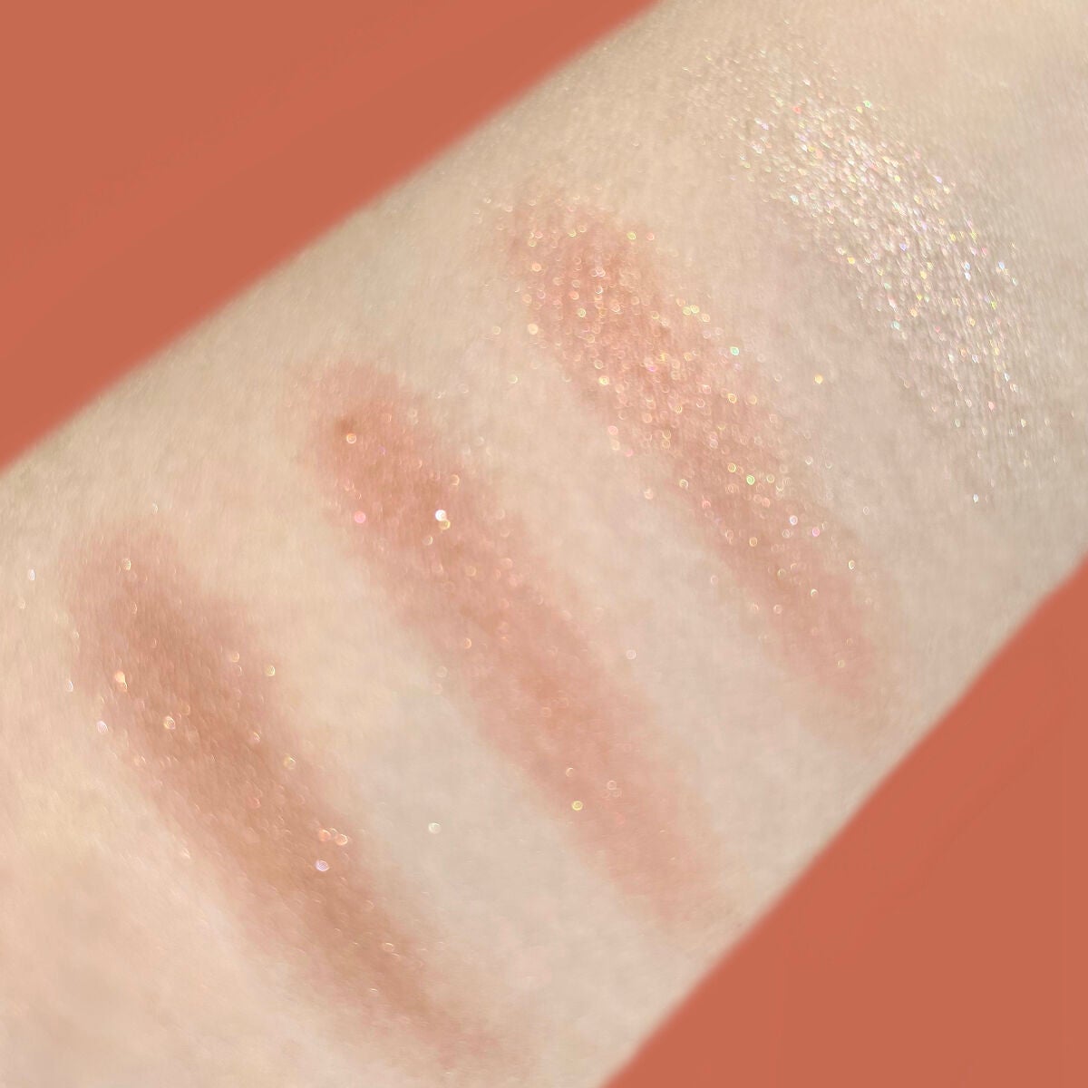 シルキースフレアイズ/キャンメイク/アイシャドウパレットを使ったクチコミ(5枚目)