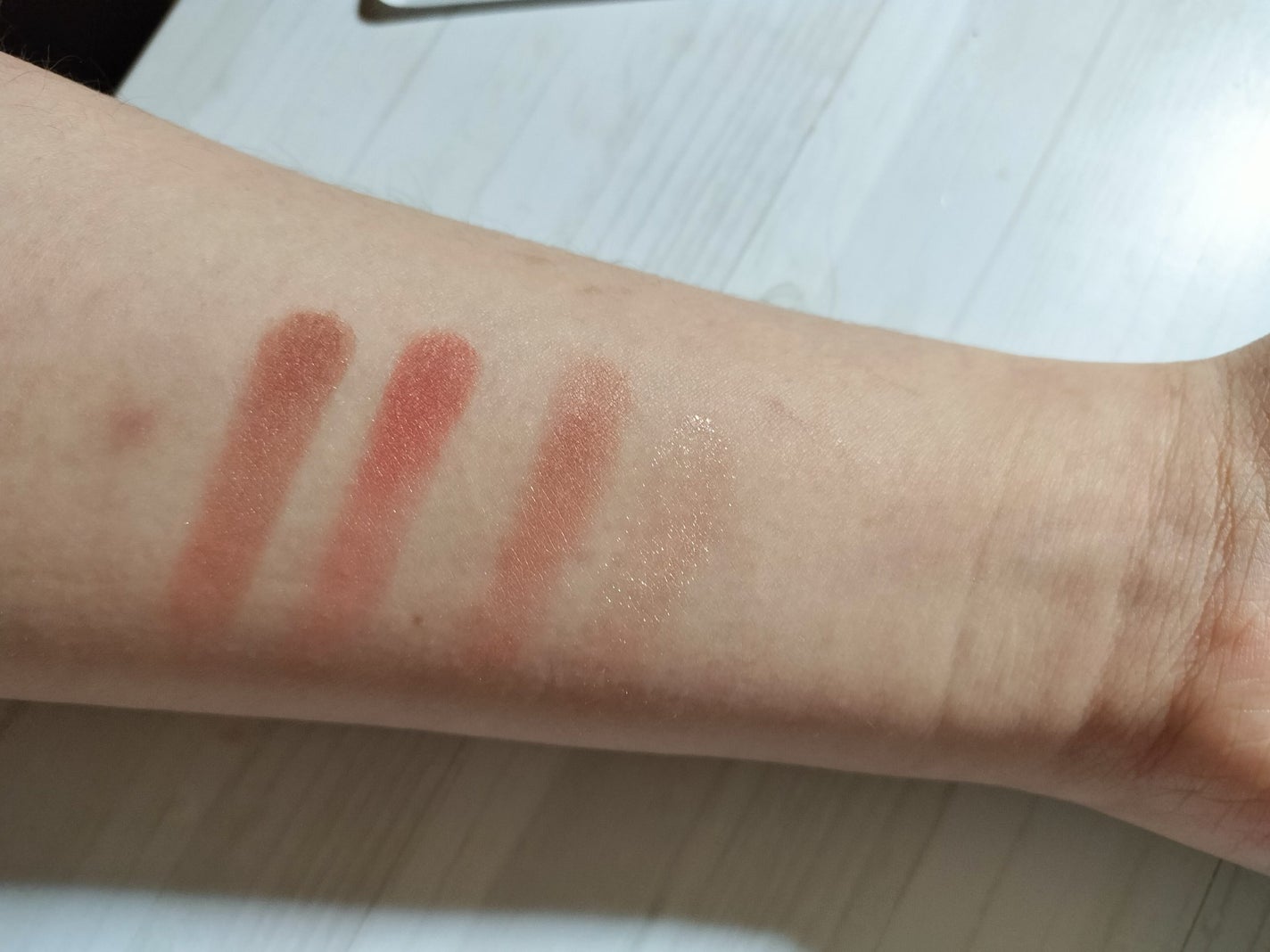 シルキースフレアイズ(マットタイプ)/キャンメイク/アイシャドウパレットを使ったクチコミ(3枚目)