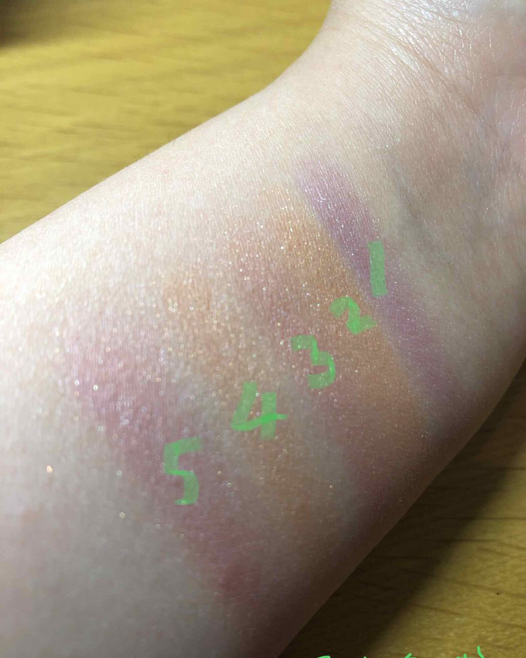 アイカラー（４色タイプ）（旧）/無印良品/アイシャドウパレットを使ったクチコミ（3枚目）