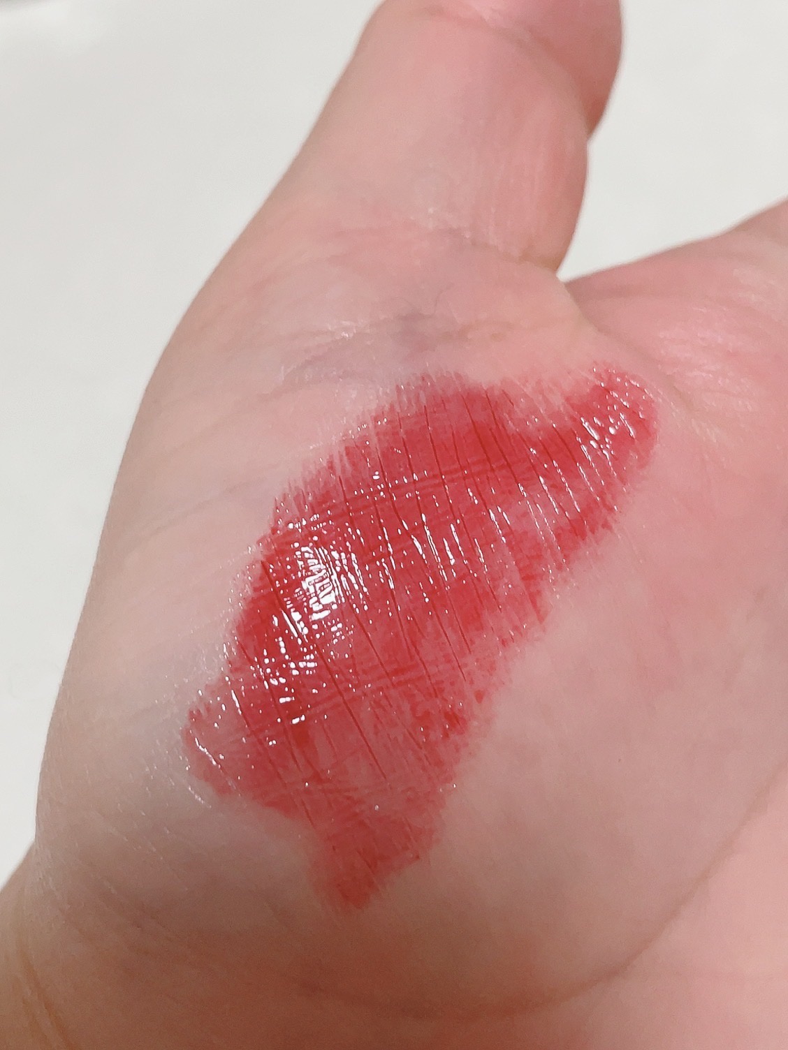 オールインワンルージュ/リトルレディ リュクス/リップグロスを使ったクチコミ（3枚目）