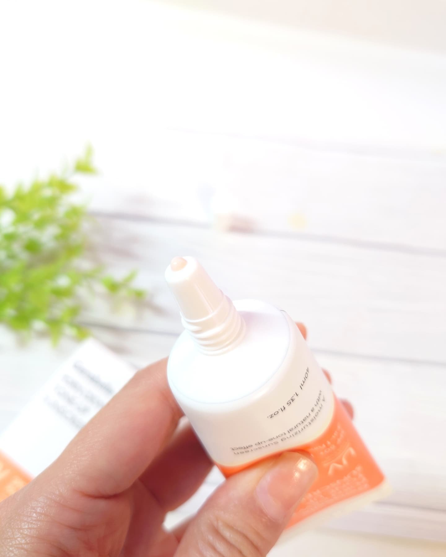 PDRNデューイートーンアップサンスクリーン/Genabelle/日焼け止めミルクを使ったクチコミ（2枚目）