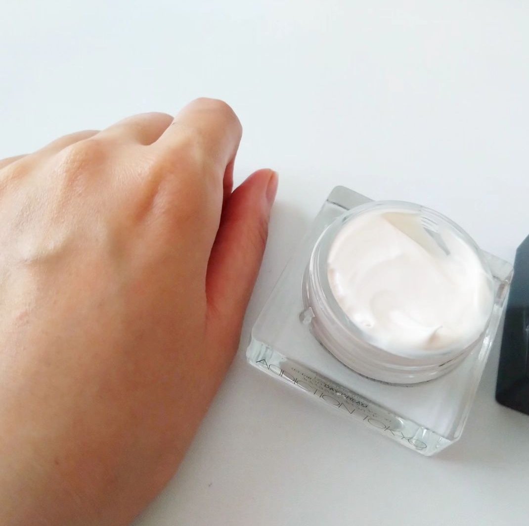 アディクション デイクリーム/ADDICTION/化粧下地を使ったクチコミ（3枚目）