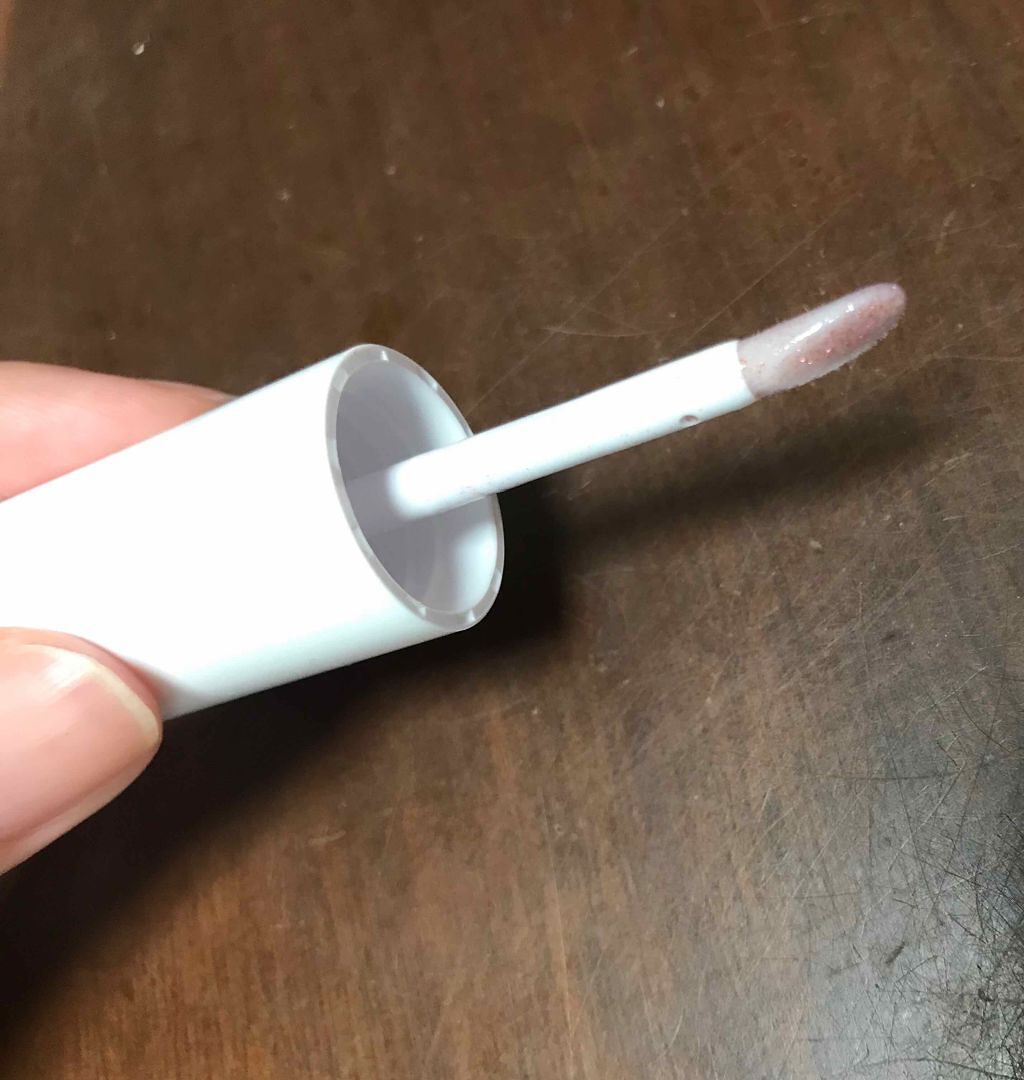 メスメリック ウェットリップオイル/CHICCA/リップグロスを使ったクチコミ(2枚目)