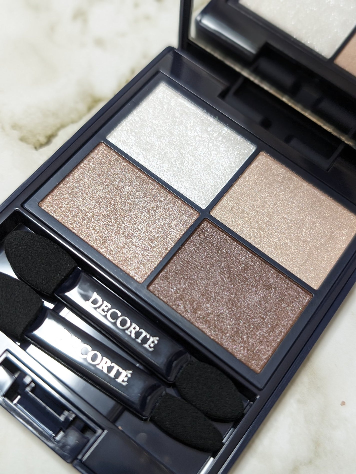 ウィンターダズル コレクション/DECORTÉ/メイクアップキットを使ったクチコミ(3枚目)