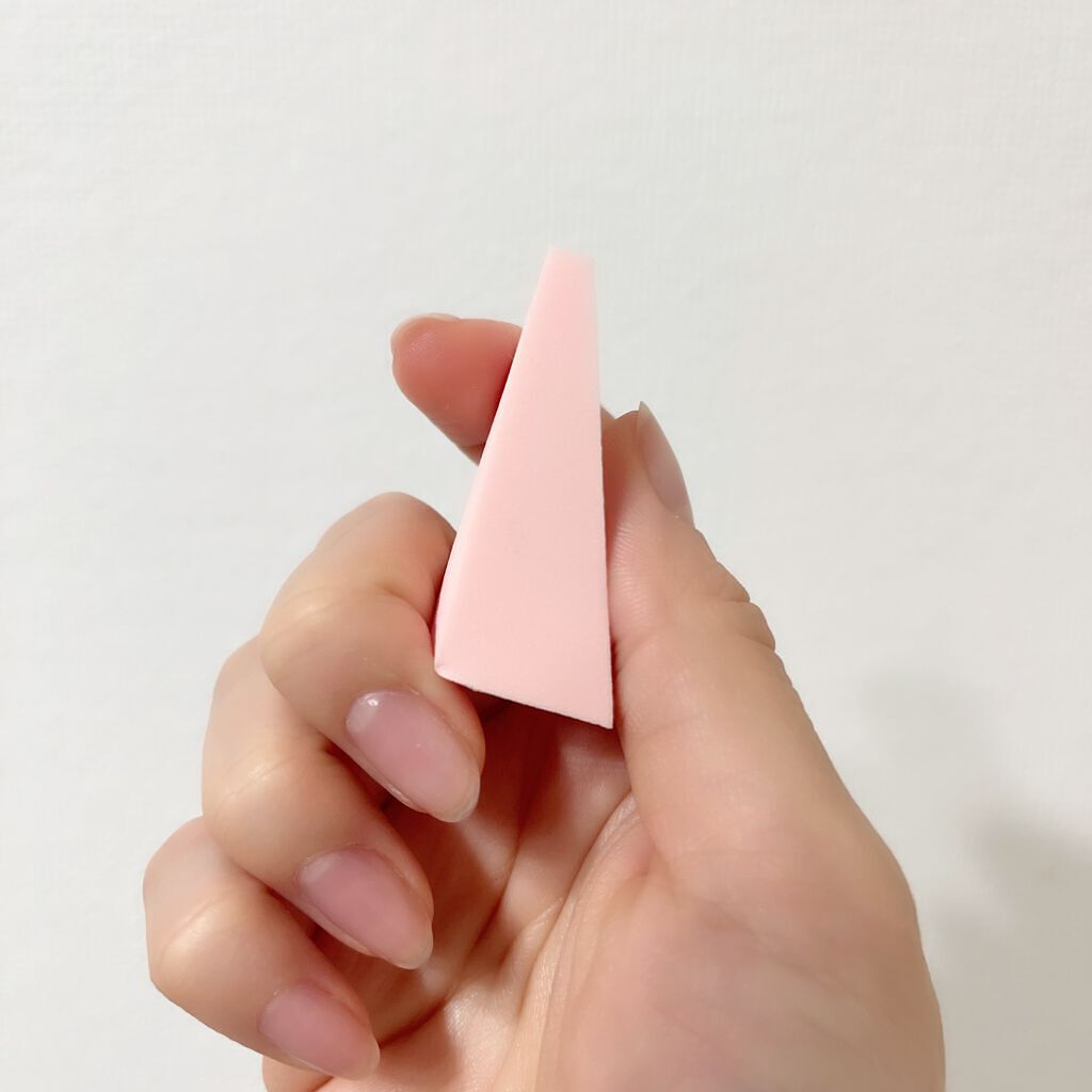 メイクアップスポンジ(バリューパック ウェッジ型 30個)/DAISO/パフ・スポンジを使ったクチコミ（2枚目）