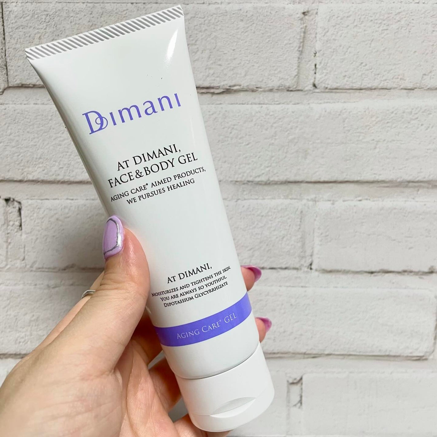 ããã¿ðãã©ãã100 on LIPS ãDimaniçŸå®¹æ¶²ãžã§ã«Wã®æå¹æå*ïŒ97.7%çŸå®¹æåã§ã€..ãïŒ4æç®ïŒ