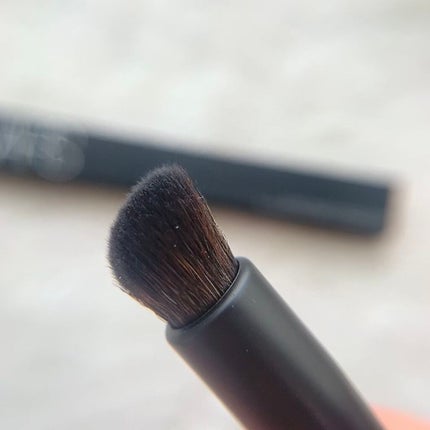 ハイピグメントアイシャドーブラシ #24/NARS/メイクブラシを使ったクチコミ(2枚目)