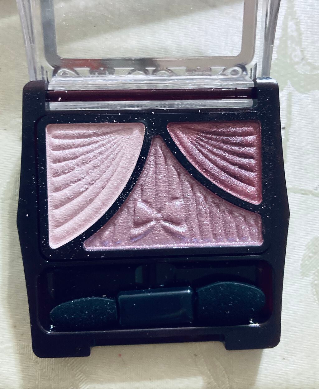 ジューシーピュアアイズ/キャンメイク/アイシャドウパレットを使ったクチコミ(1枚目)