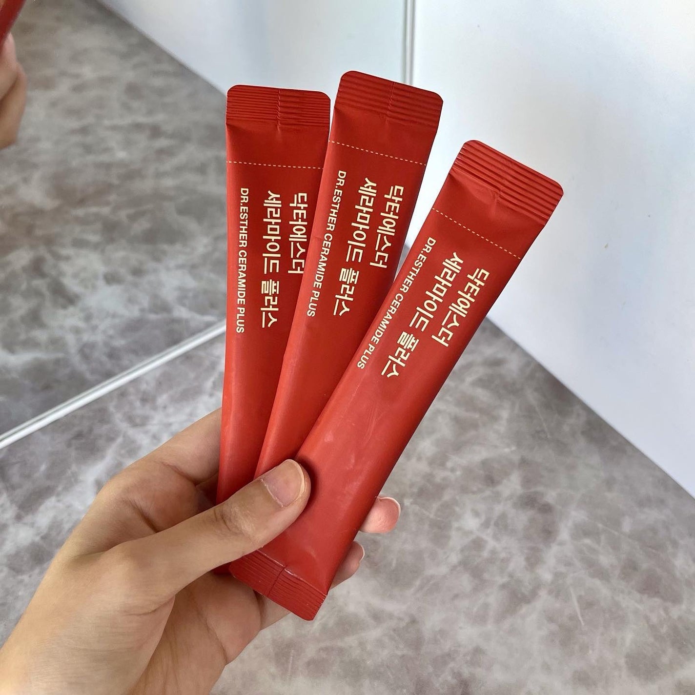 ドクターエスターセラミドプラス/ESTHER FORMULA/美容サプリメントを使ったクチコミ(2枚目)