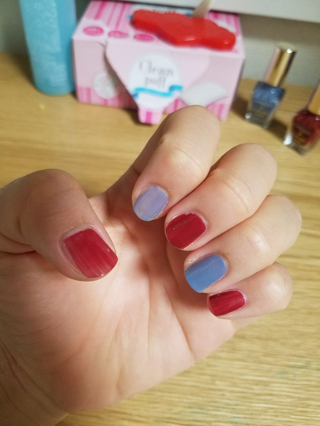 カラフルネイルズ/キャンメイク/マニキュアを使ったクチコミ(2枚目)