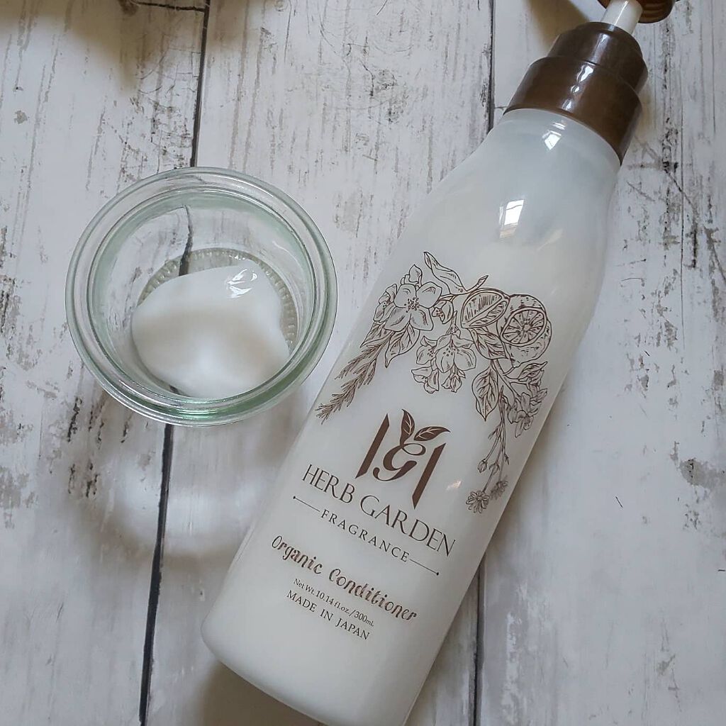 ハーバニエンス シャンプー・コンディショナー(ジャスミン&ベルガモット)/HERBANIENCE/市販シャンプーを使ったクチコミ(3枚目)