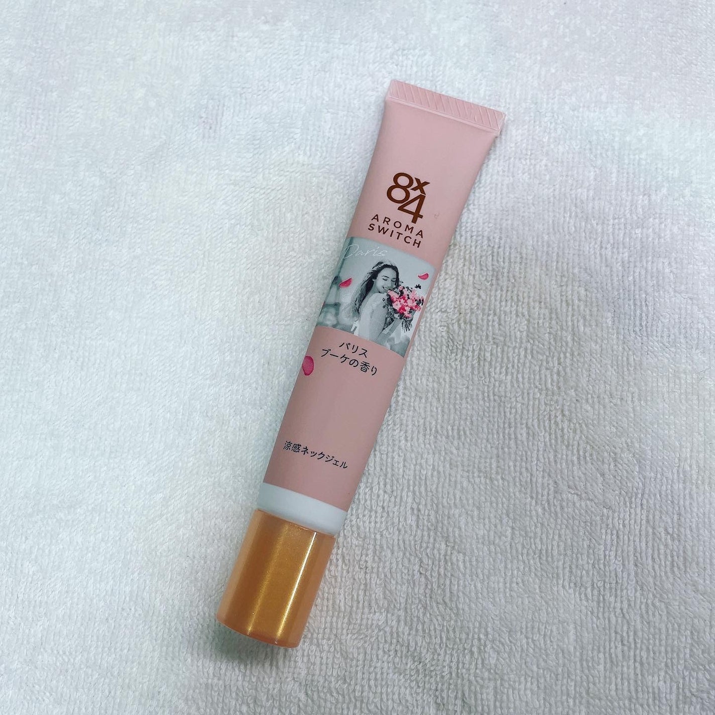 8x4 アロマスイッチ 涼感ネックジェル パリスブーケの香り/8x4/デオドラント・制汗剤を使ったクチコミ(3枚目)