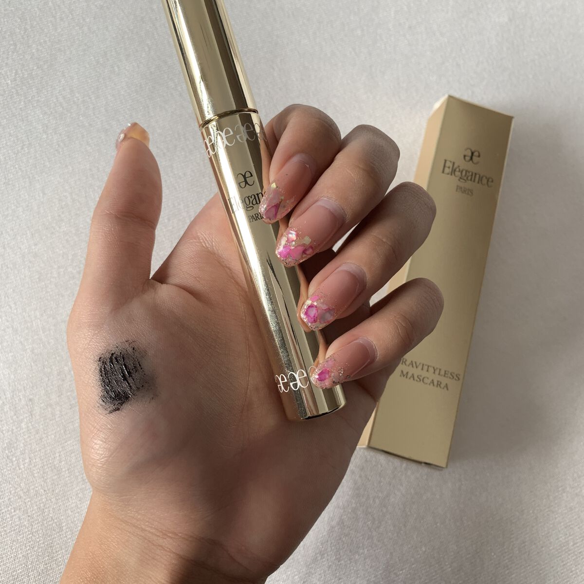 エレガンス グラヴィティレス マスカラ BK10/Elégance/マスカラを使ったクチコミ（3枚目）