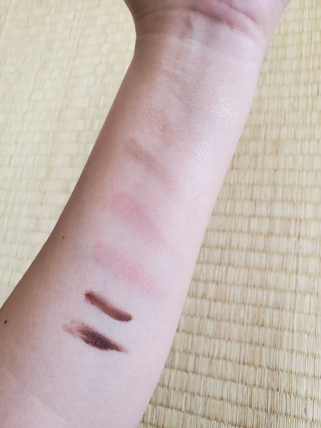 【限定】パウダー チーク 571 レッド系パール/ちふれ/パウダーチークを使ったクチコミ（2枚目）