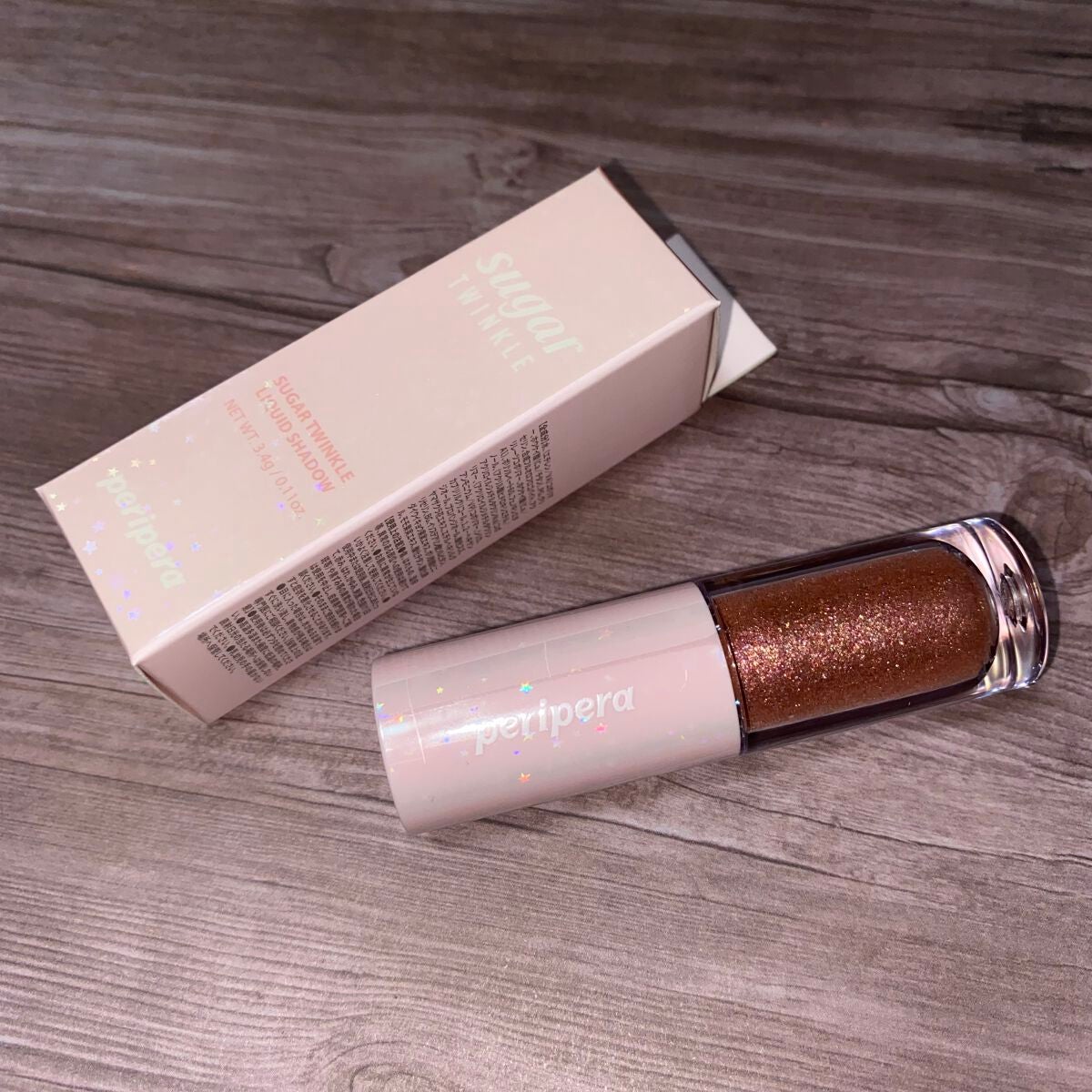 シュガー トゥインクル リキッド シャドウ/PERIPERA/リキッドアイシャドウを使ったクチコミ(1枚目)
