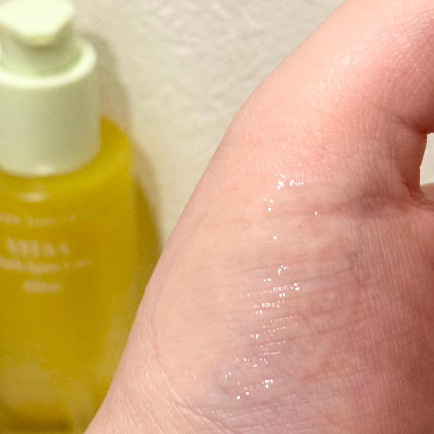 グリーンタンジェリン ビタC ダークスポットケアセラム/goodal/美容液を使ったクチコミ(2枚目)