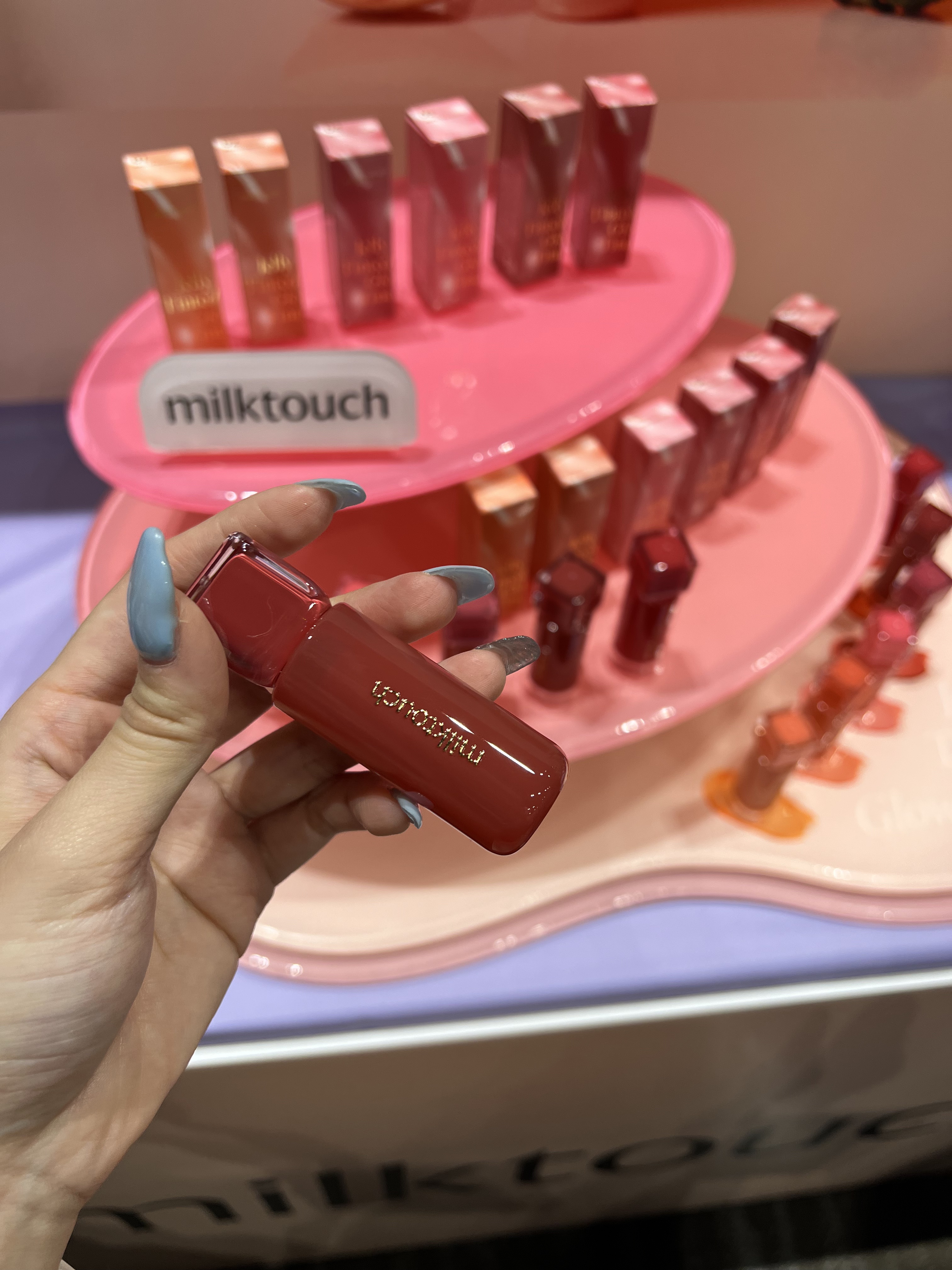 ジェリーフィットティンティッドグロウティント/Milk Touch/リップティントを使ったクチコミ（3枚目）