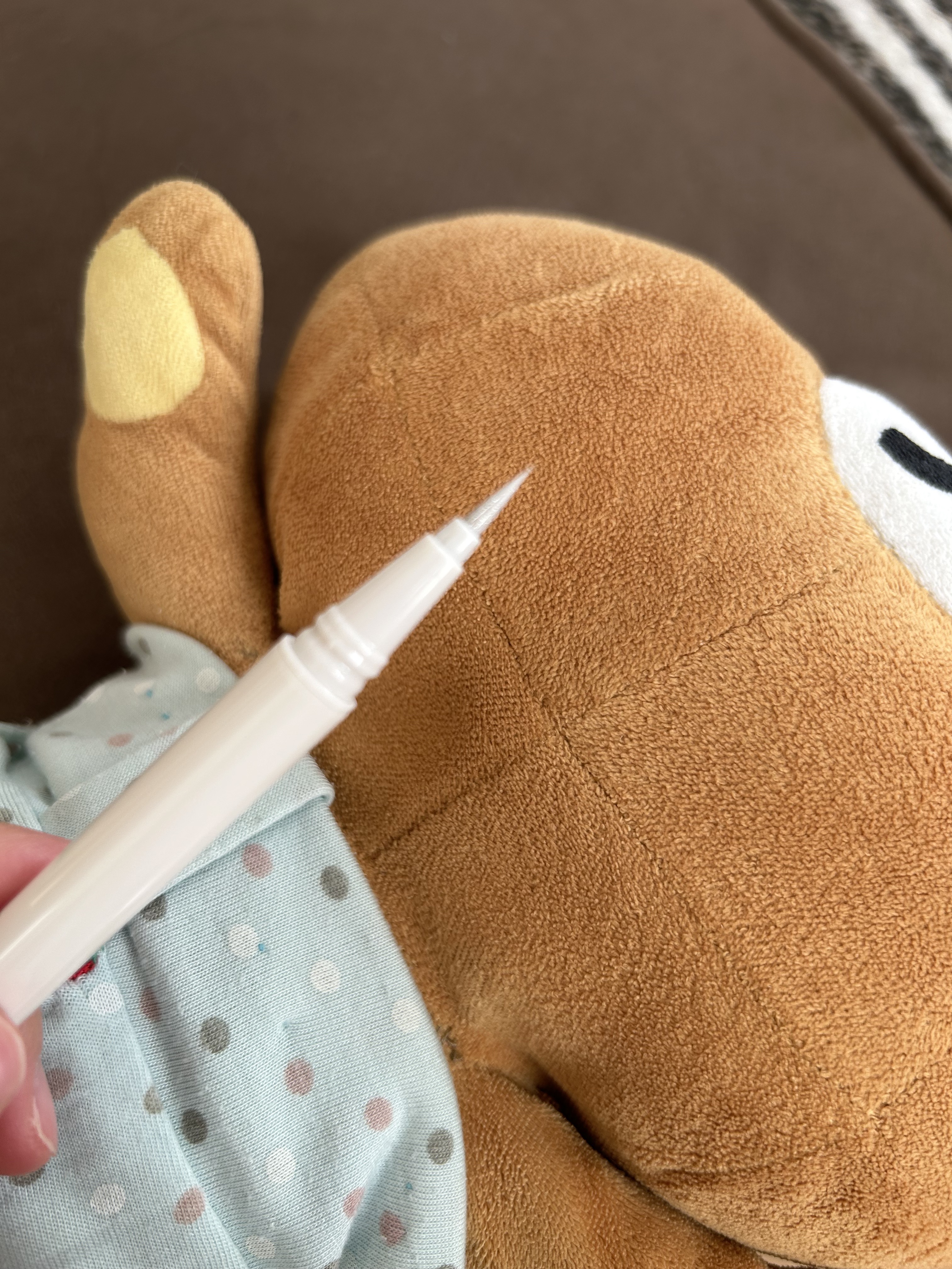 トゥインクルペンライナー #01 シルバーフレーク/rom&nd/リキッドアイライナーを使ったクチコミ（2枚目）