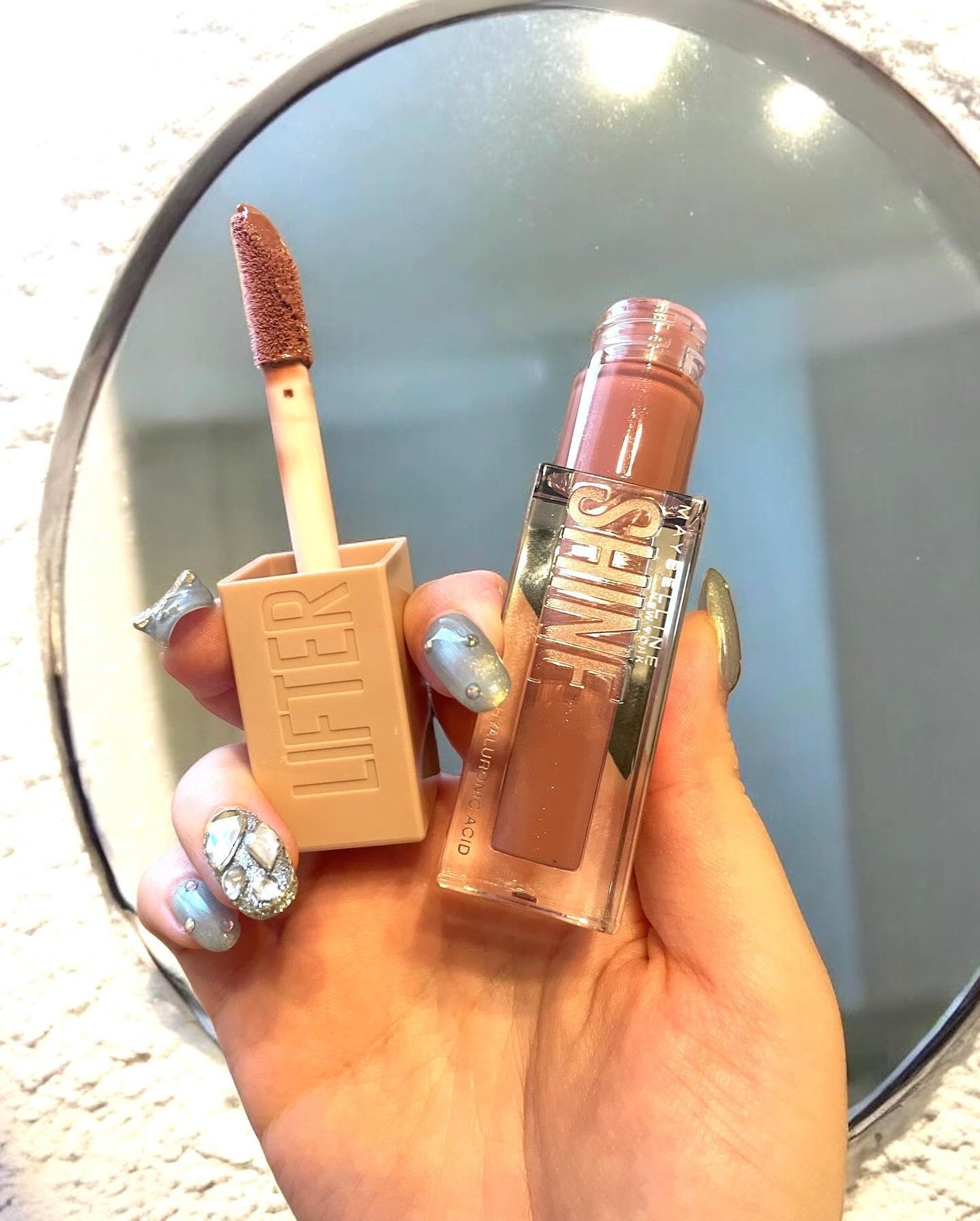 リフターシャイン/MAYBELLINE NEW YORK/リップグロスを使ったクチコミ(2枚目)