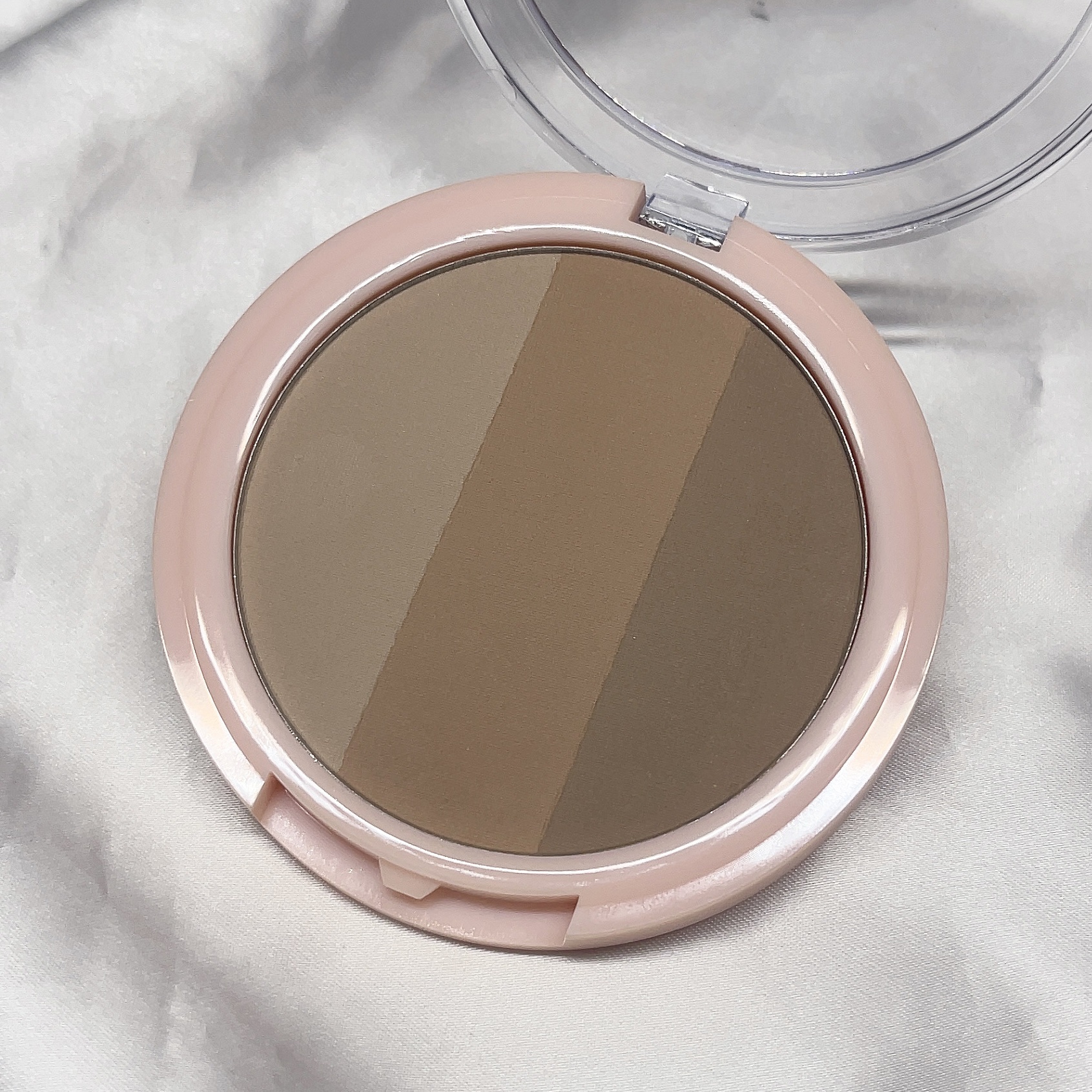 グリッタースティックアイシャドウ L4 ダスティピンク/Kirei&co./スティックアイシャドウを使ったクチコミ（2枚目）