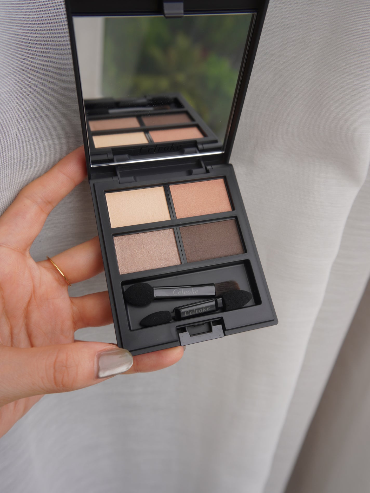 セルヴォーク ヴァティック アイパレット/Celvoke/アイシャドウパレットを使ったクチコミ(4枚目)