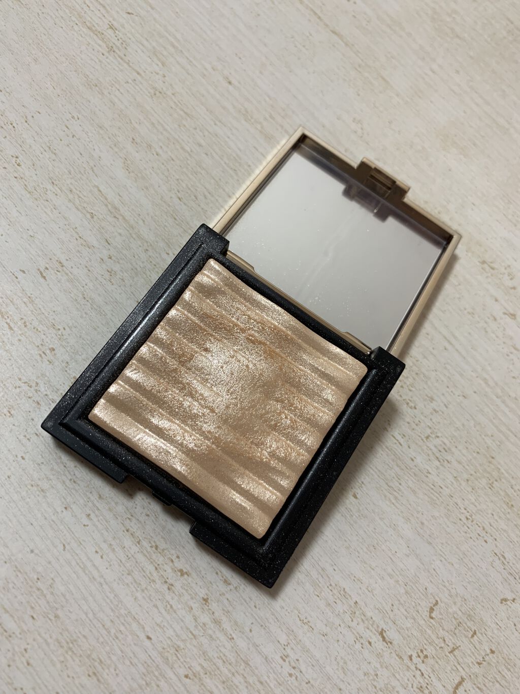 プリズム エアー ハイライター/CLIO/パウダーハイライトを使ったクチコミ（2枚目）