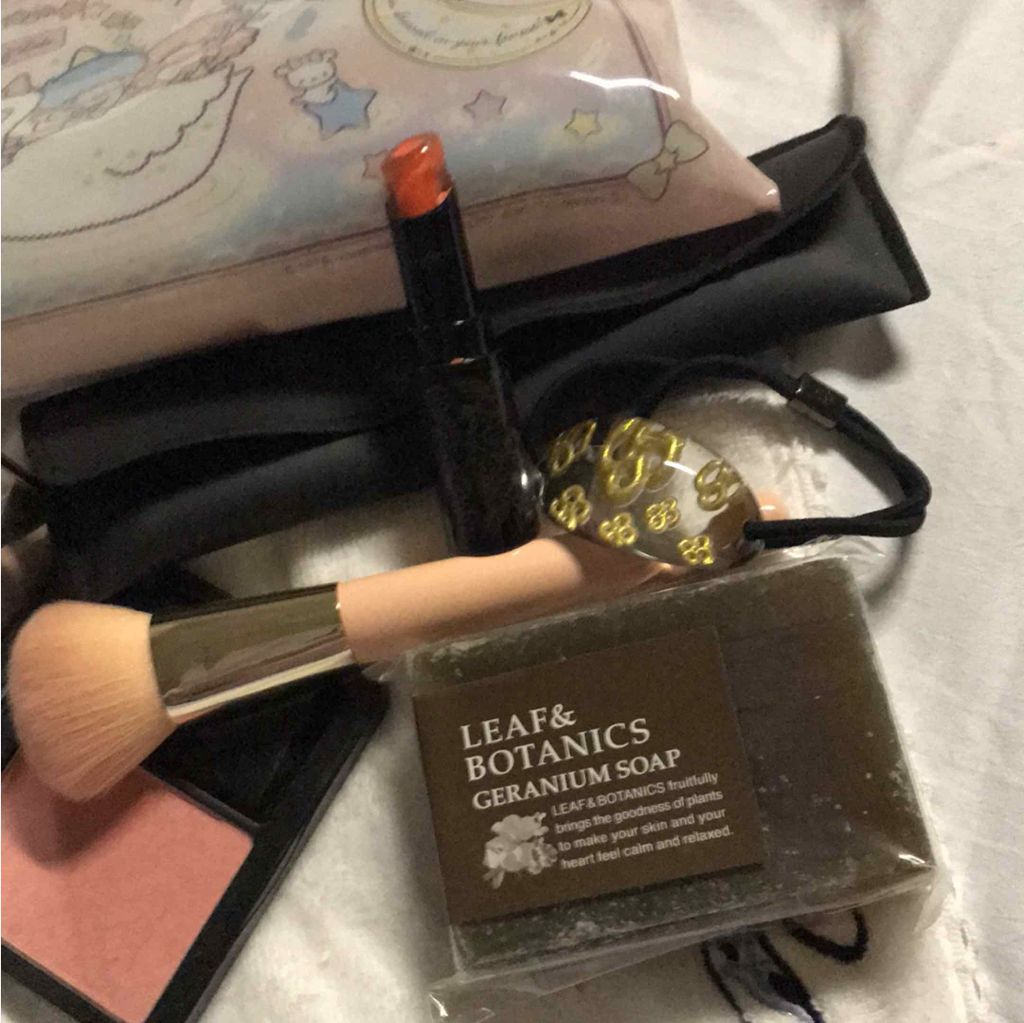 fantastic_rouge_bo7 on LIPS 「そうしたらメイク落としは自然派のもので、、、癒されますんですよ..」(4枚目)