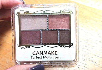 パーフェクトマルチアイズ/キャンメイク/アイシャドウパレットを使ったクチコミ(2枚目)
