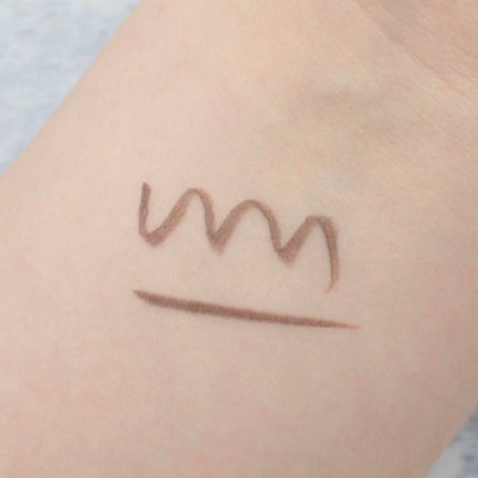 アヴァンセ ジョリ・エ ジョリ・エ リキッドアイライナー/アヴァンセ/リキッドアイライナーを使ったクチコミ(4枚目)