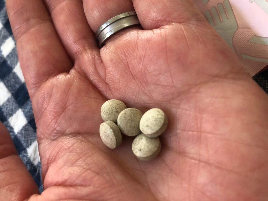 夜遅いごはんでも Wクレンズボディメイク/新谷酵素/ボディサプリメントを使ったクチコミ(2枚目)