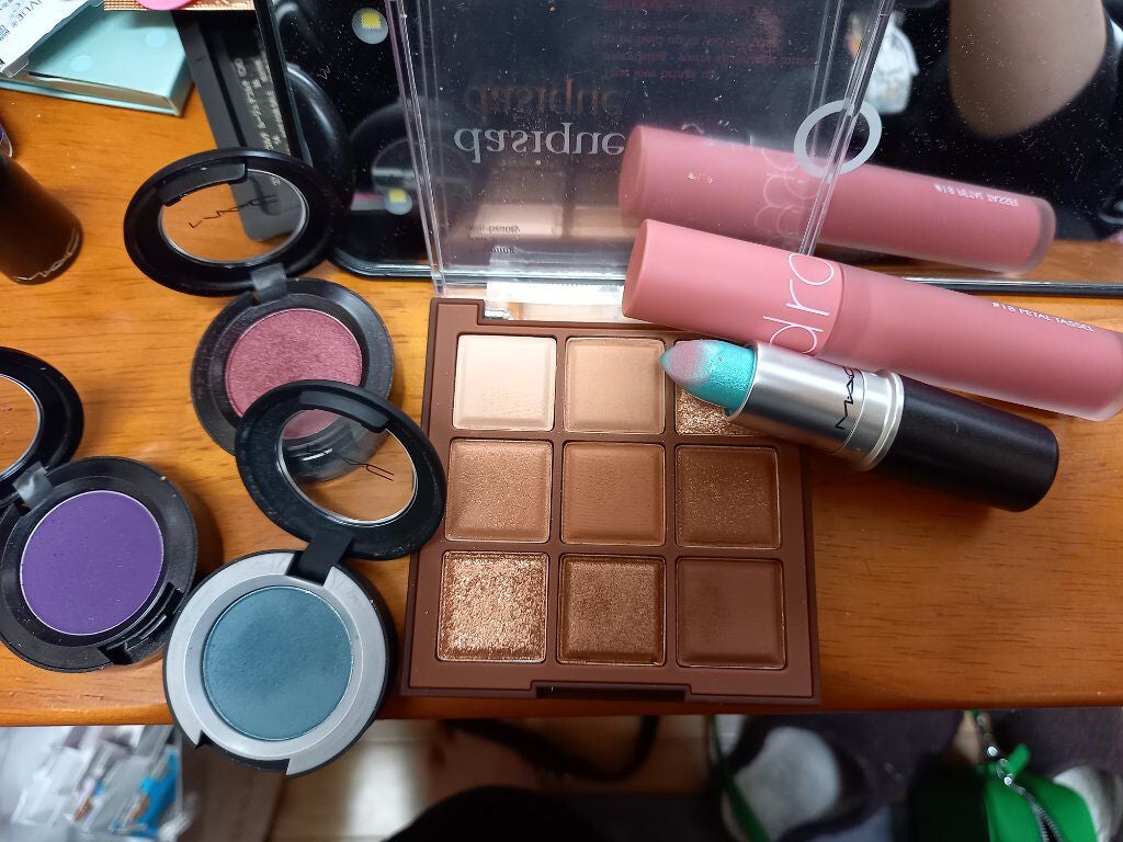 スモール アイシャドウ/M・A・C/単色アイシャドウを使ったクチコミ(1枚目)