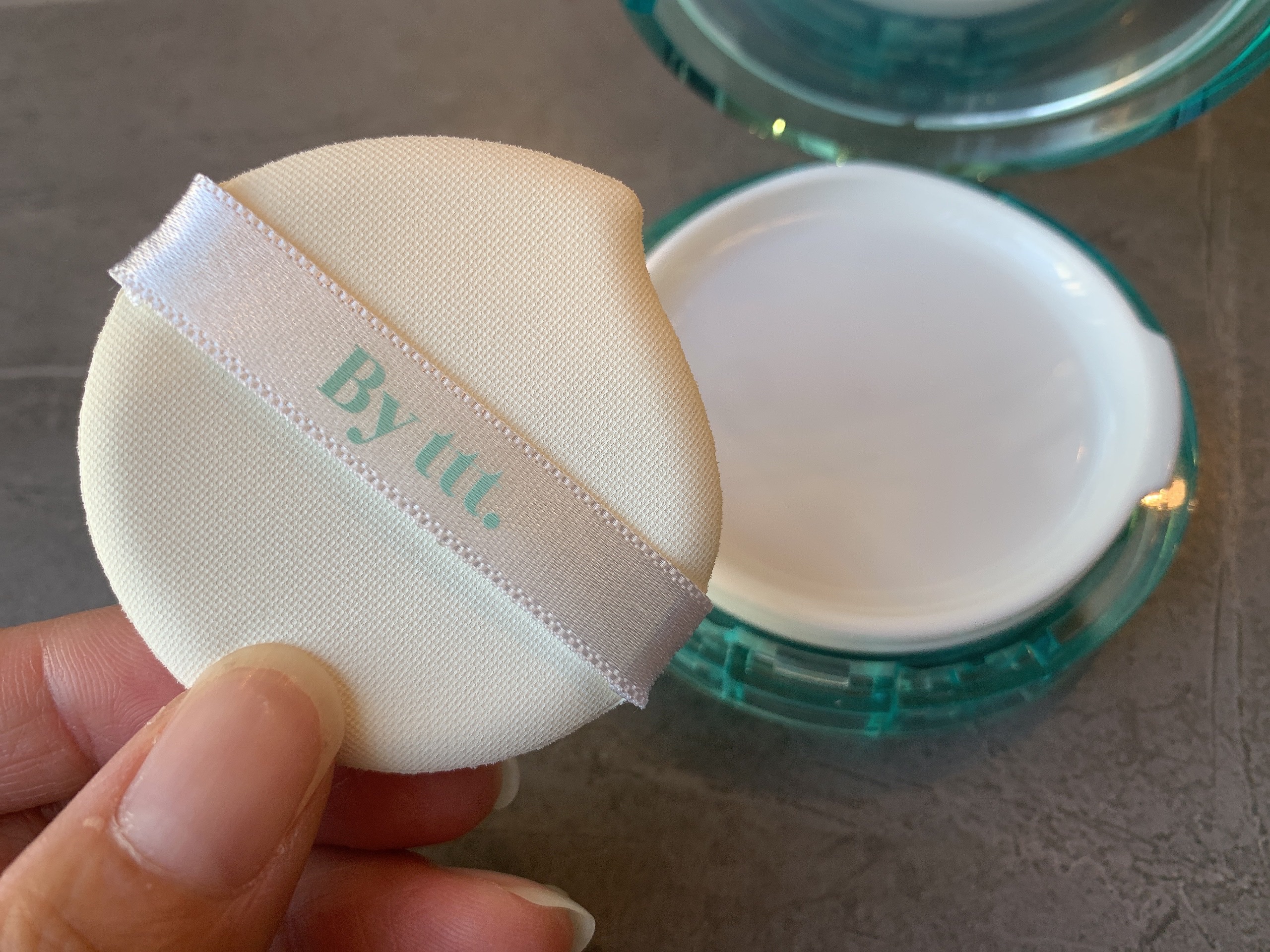 クリアデイリークッション/By ttt./クッションファンデーションを使ったクチコミ（2枚目）