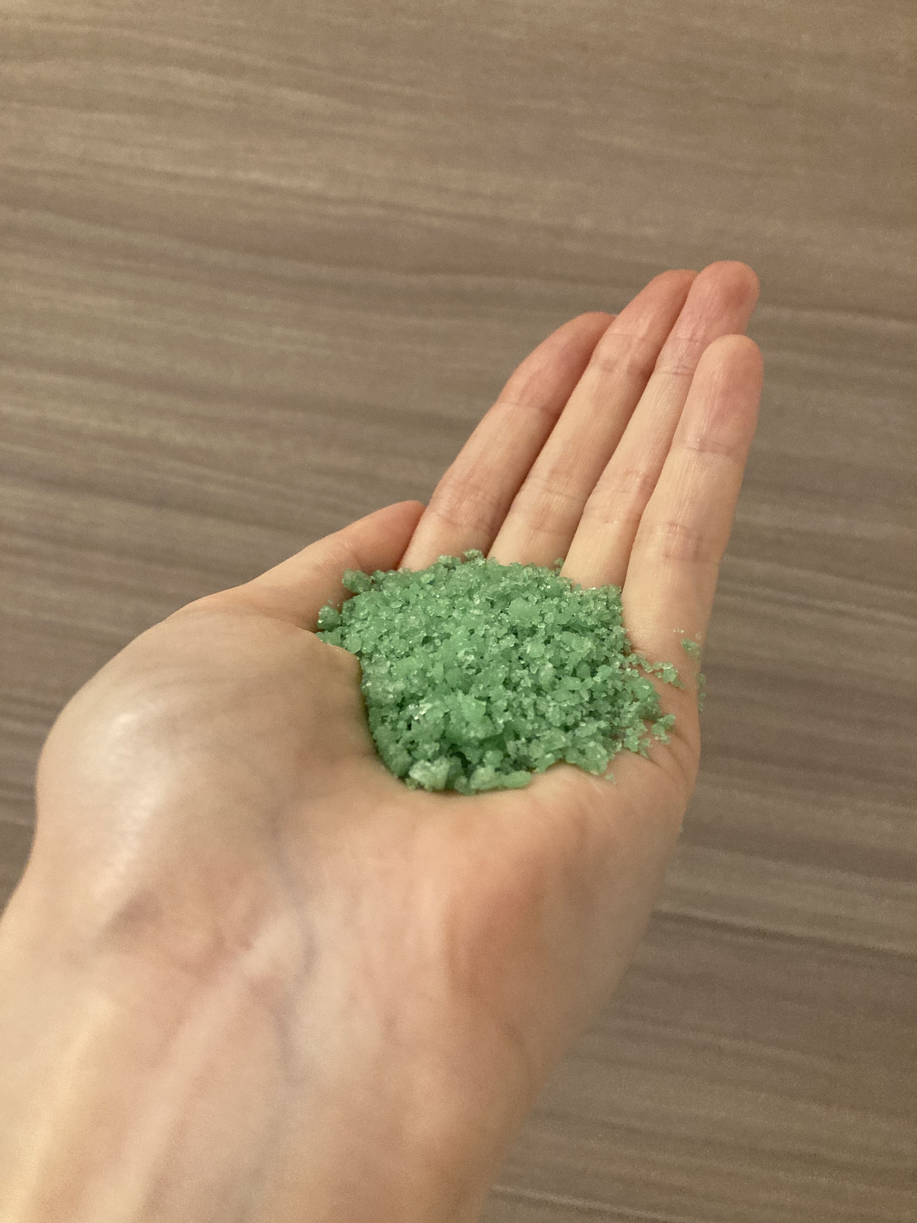 クナイプ バスソルト ユーカリの香り 40g【旧】/クナイプ/無機塩系入浴剤を使ったクチコミ（3枚目）