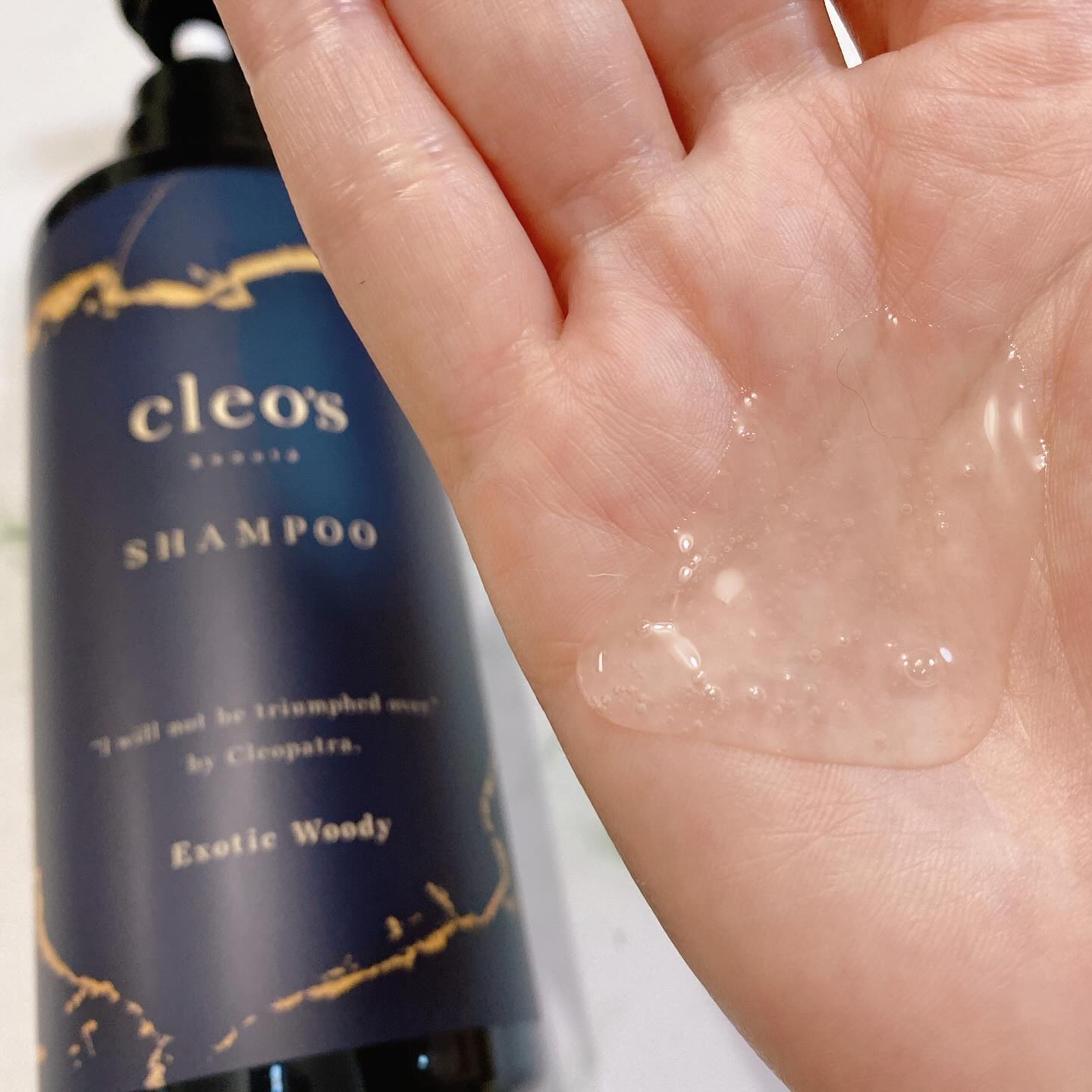 エクストラモイストシャンプー＆リペアトリートメント｜Cleo's