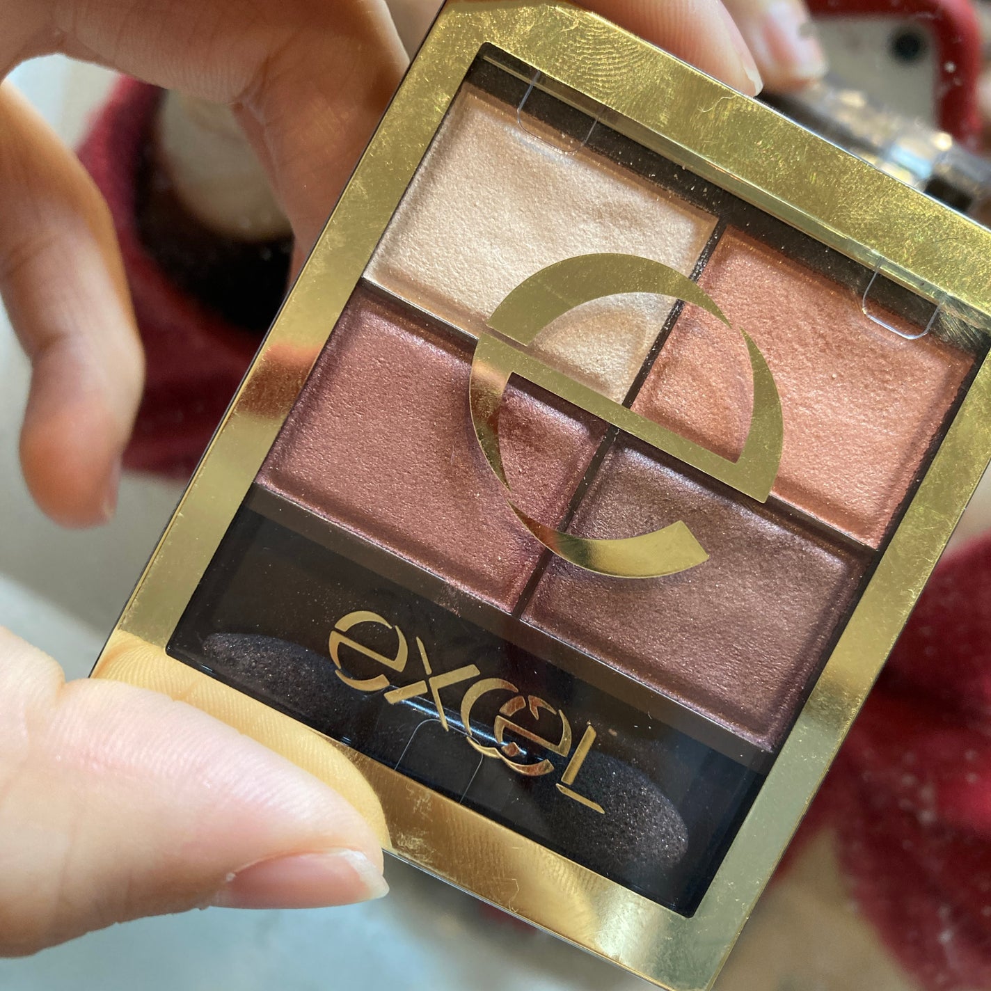 スキニーリッチシャドウ/excel/アイシャドウパレットを使ったクチコミ(1枚目)