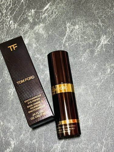 エモーションプルーフ アイ プライマー/TOM FORD BEAUTY/アイシャドウベースを使ったクチコミ（2枚目）