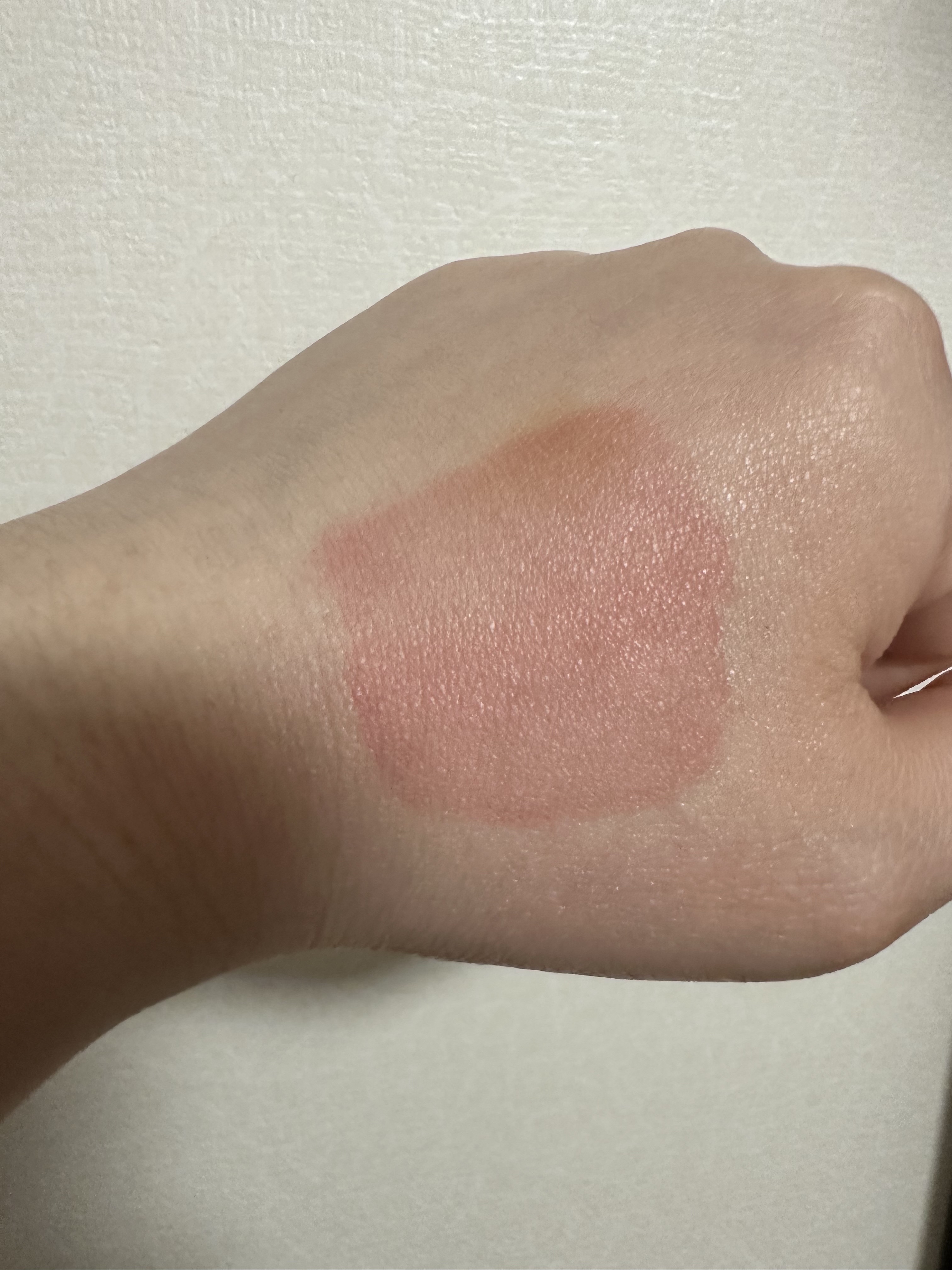 ジェリーイングヌードグロス/Laka/リップグロスを使ったクチコミ（3枚目）