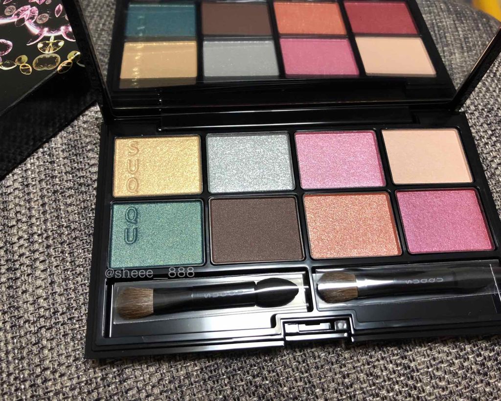 2018 クリスマス アイシャドウ コンパクト/SUQQU/アイシャドウパレットを使ったクチコミ（1枚目）