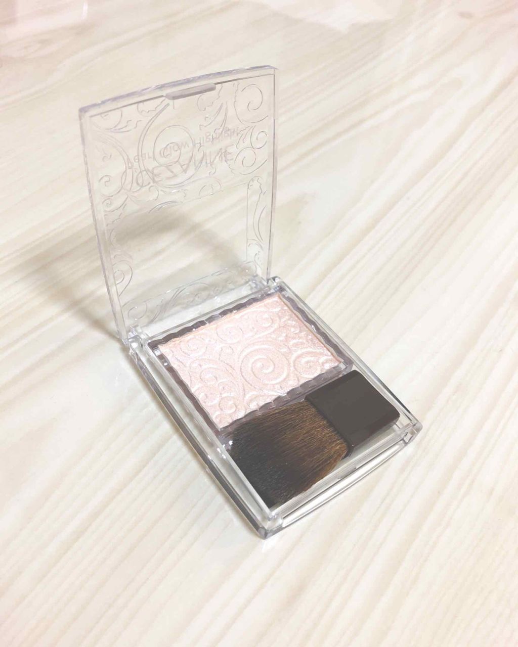 パールグロウハイライト/CEZANNE/パウダーハイライトを使ったクチコミ(1枚目)