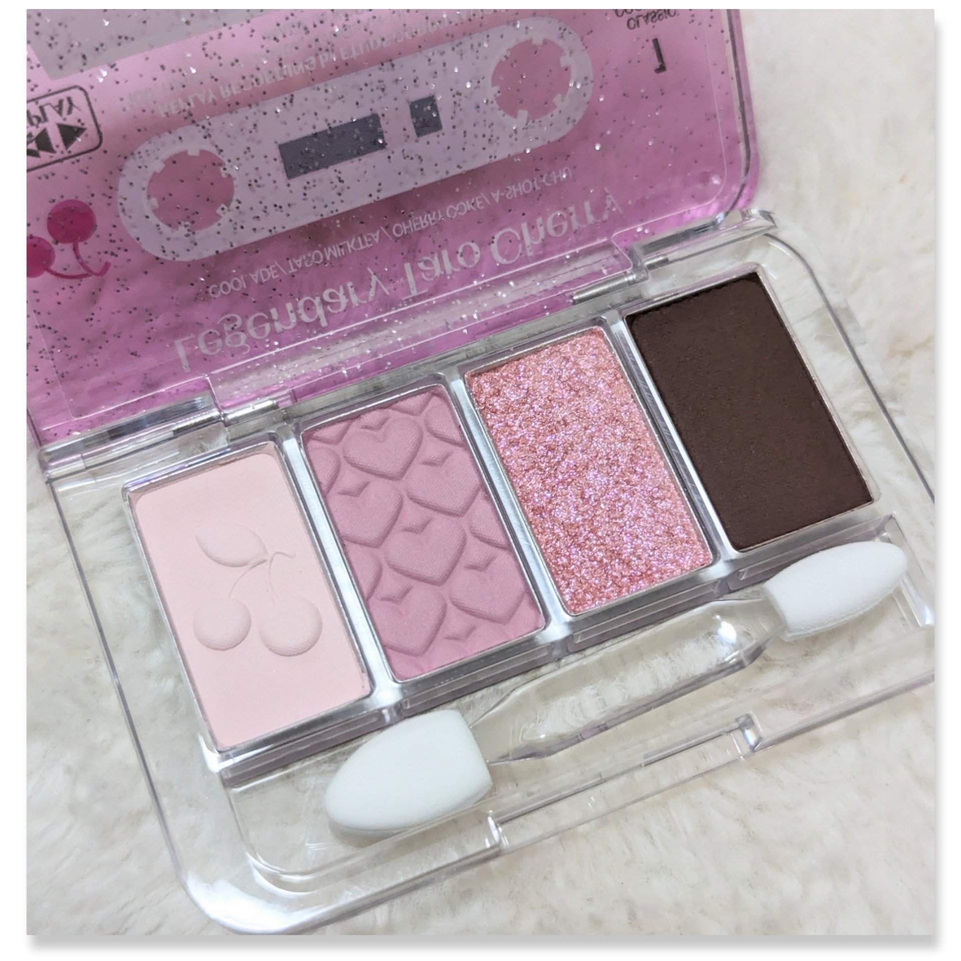 プレイカラーアイズミニ　リプレイコレクション レジェンダリーチェリー/ETUDE/アイシャドウパレットを使ったクチコミ（3枚目）