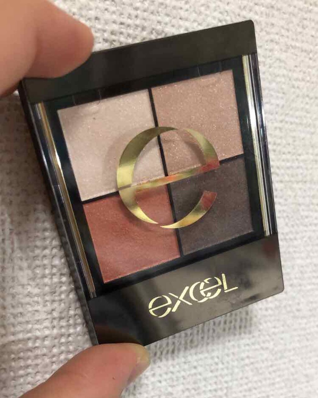 リアルクローズシャドウ/excel/アイシャドウパレットを使ったクチコミ（2枚目）